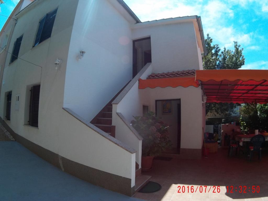 Apartman Luburic Pinezići 外观 照片